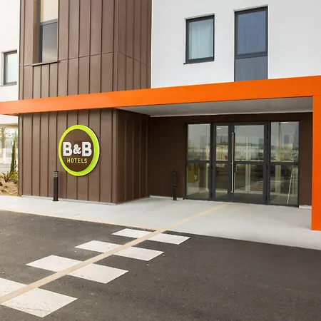 فندق La Roche-sur-yon ميورو لو كابْتيفْ