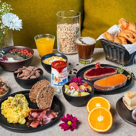 La Roche-sur-yon فندق ميورو لو كابْتيفْ