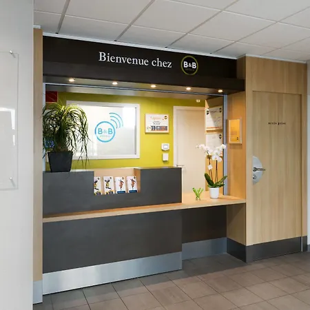 Hotel La Roche-sur-yon 2*