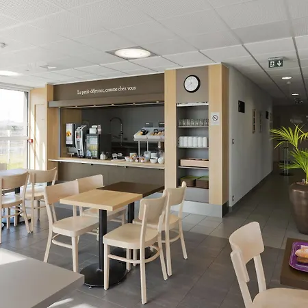 La Roche-sur-yon Hotel Mouilleron-le-Captif