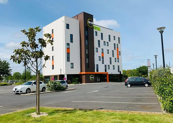 La Roche-sur-yon فندق ميورو لو كابْتيفْ