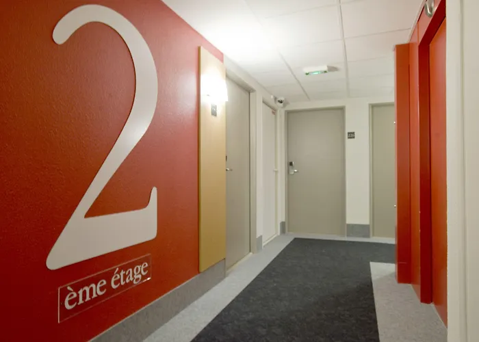 La Roche-sur-yon فندق